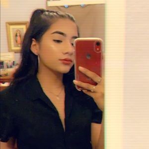 Meet your Posher, Araceli